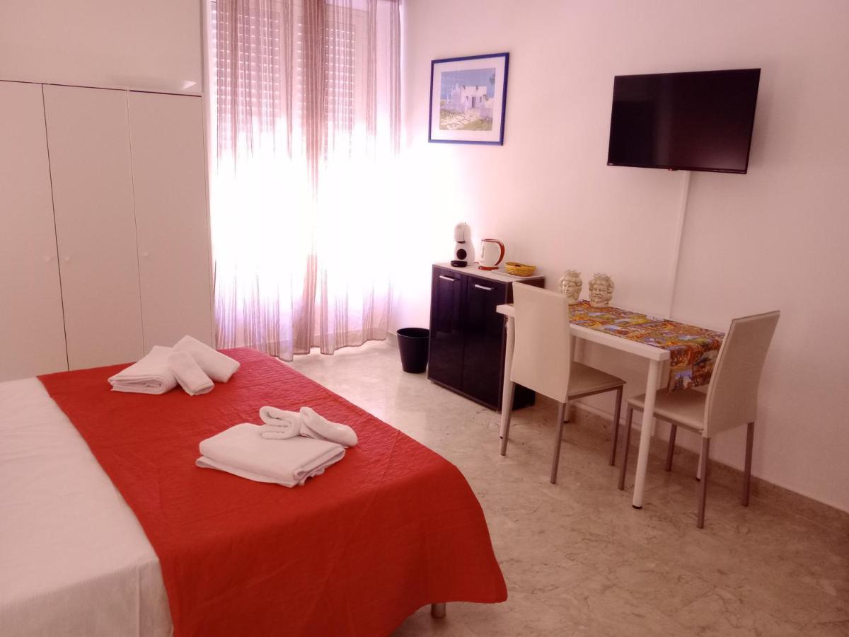 카타니아 La Valigia Sul Letto B&B 외부 사진